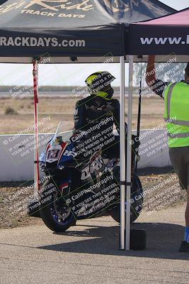 media/Nov-03-2025-Lets Ride (Mon) [[4d74c1c4d3]]/A Group/Grid/